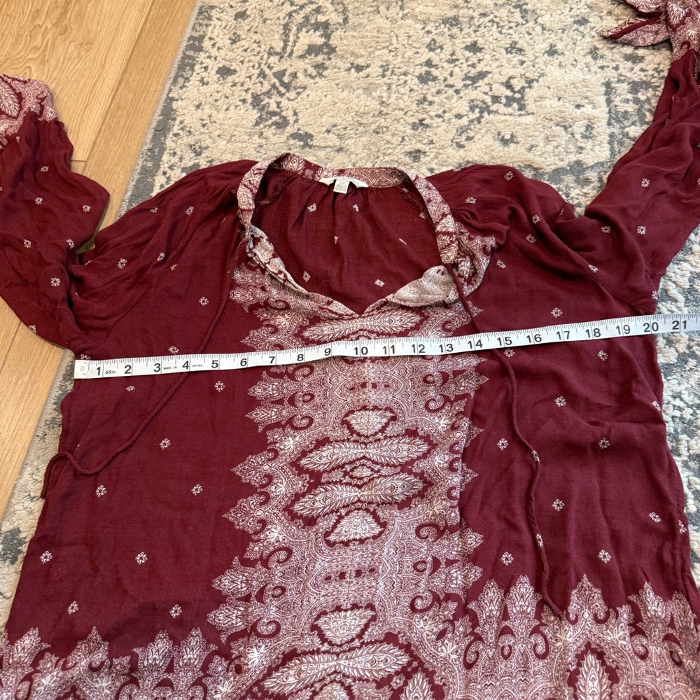 Lucky Brand Boho Red Patterned Blouse Top Womens Size Small Festive Christmas - Picture 8 of 8